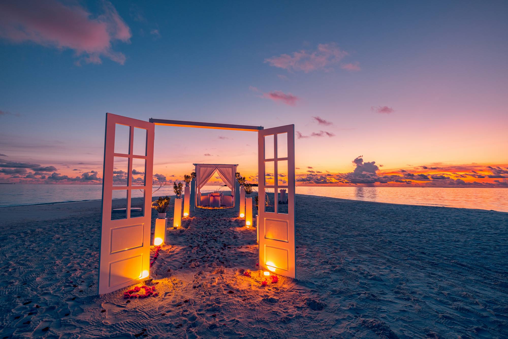 Cerimonia al tramonto sulla spiaggia
